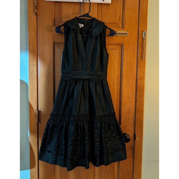 Kay Unger size 2 dress emerald green floral design - Picture 1 of 10